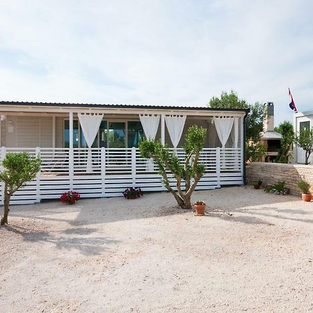 Camp San Antonio Hotel Biograd Na Moru Eksteriør billede