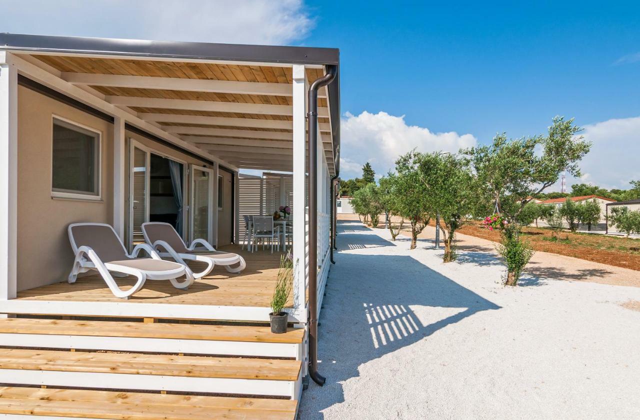 Camp San Antonio Hotel Biograd Na Moru Eksteriør billede